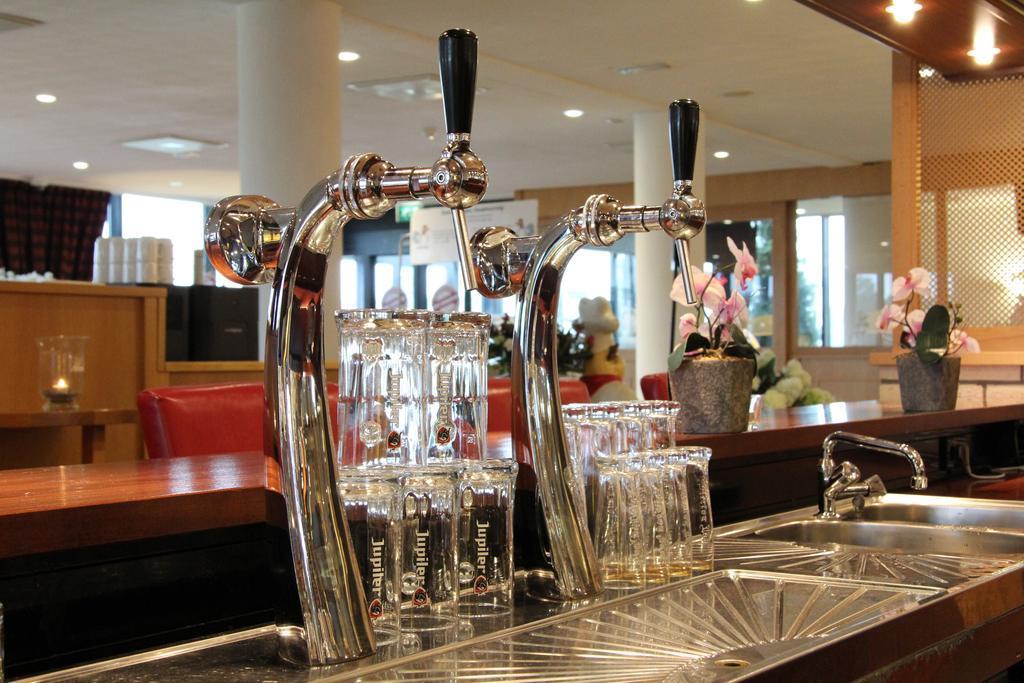 Bastion Hotel Барендрехт Экстерьер фото