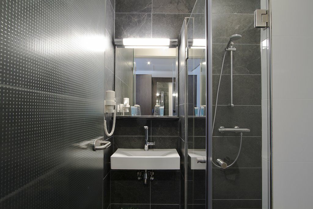 Bastion Hotel Барендрехт Экстерьер фото